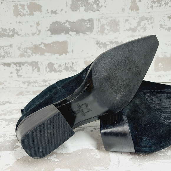 NEW Marc Fisher Black Yommi Suede Leather Block Heeled Ankle Booties W580 - Picture 7 of 10